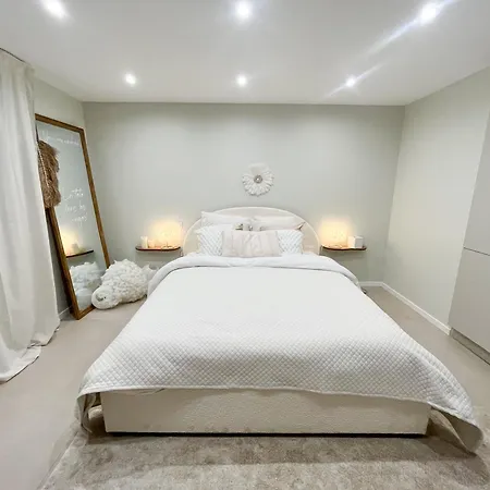 Romantique Avec Bain Apartman Antibes