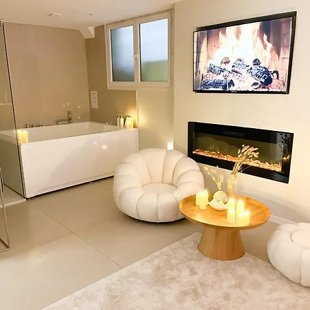 Romantique Avec Jacuzzi