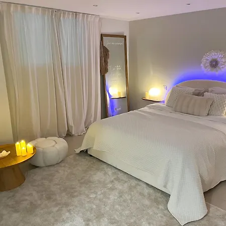 Romantique Avec Bain - Sans Bulles Daire Antibes