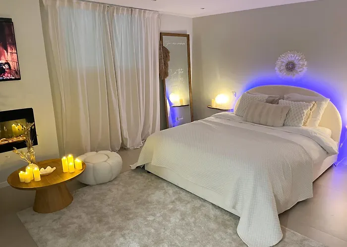 Romantique Avec Bain Daire Antibes